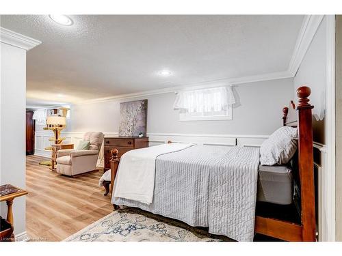 130 Main Street, St. Catharines, ON - Indoor Photo Showing Bedroom