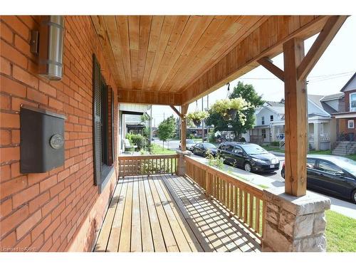 215 Rosslyn Avenue N, Hamilton, ON - Outdoor With Deck Patio Veranda With Exterior