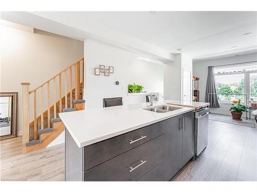 33-590 North Service Road, Stoney Creek, ON - Indoor Photo Showing Kitchen With Double Sink