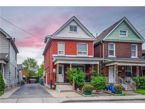 196 Avondale Street, Hamilton, ON - Outdoor With Deck Patio Veranda With Facade