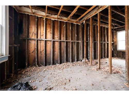 548 Mary Street, Hamilton, ON - Indoor Photo Showing Basement