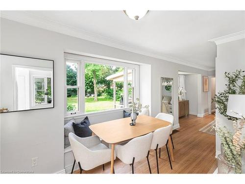 2 Mountain Brow Boulevard, Hamilton, ON - Indoor Photo Showing Dining Room