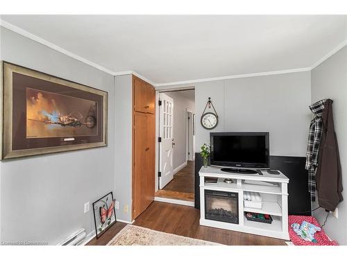 2 Mountain Brow Boulevard, Hamilton, ON - Indoor Photo Showing Other Room