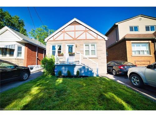 Lower Unit-90 Barons Avenue N, Hamilton, ON - Outdoor