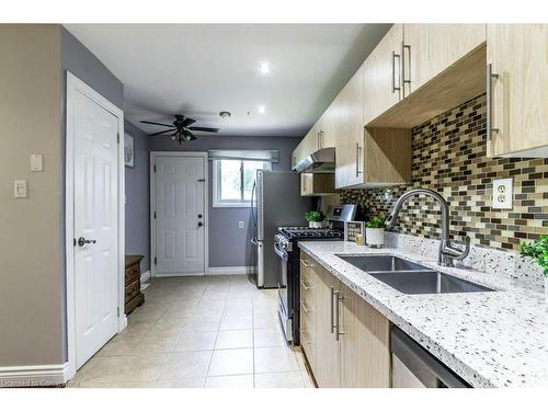 M7-444 Stone Church Road W, Hamilton, ON - Indoor Photo Showing Kitchen With Double Sink