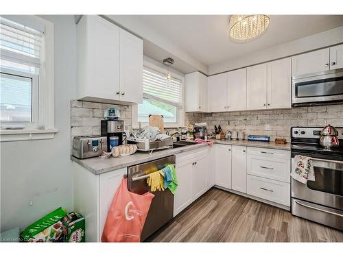 58 Mildred Avenue, St. Catharines, ON - Indoor Photo Showing Kitchen