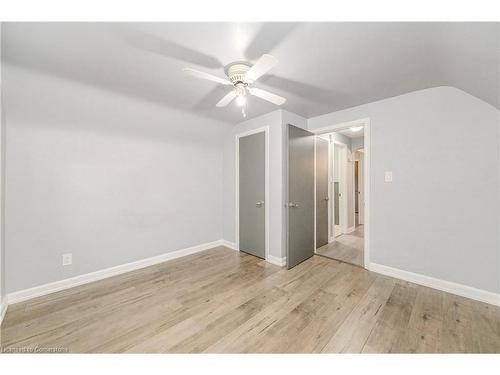 58 Mildred Avenue, St. Catharines, ON - Indoor Photo Showing Other Room