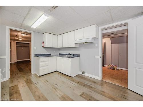 58 Mildred Avenue, St. Catharines, ON - Indoor Photo Showing Kitchen