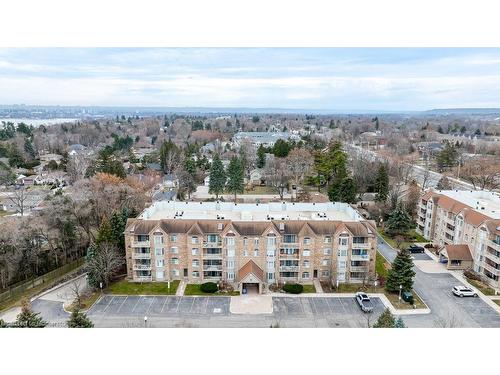 B406-216 Plains Road W, Burlington, ON - Outdoor With View