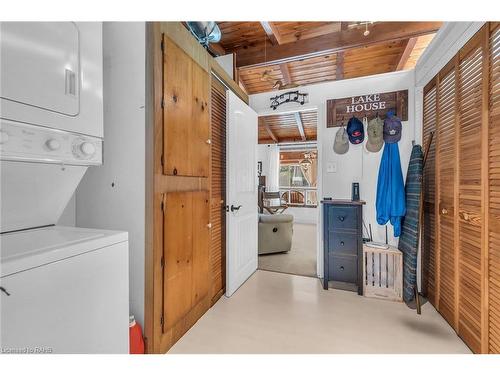 14 Anchor Lane, Selkirk, ON - Indoor Photo Showing Laundry Room