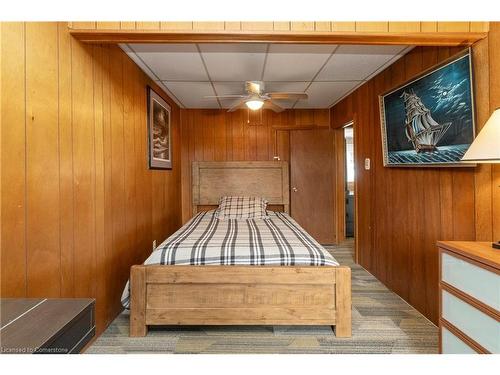 44 Hoover Point Lane, Selkirk, ON - Indoor Photo Showing Bedroom