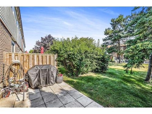 11-29 Quail Drive, Hamilton, ON - Outdoor