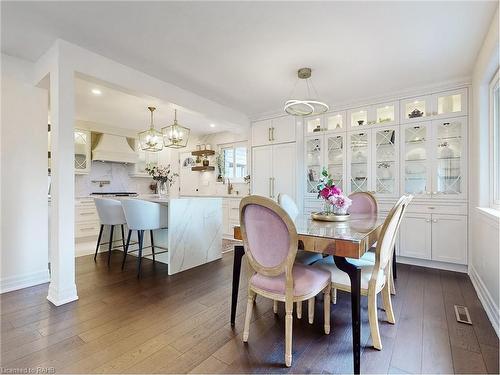 144 Old Ancaster Road, Dundas, ON - Indoor Photo Showing Dining Room