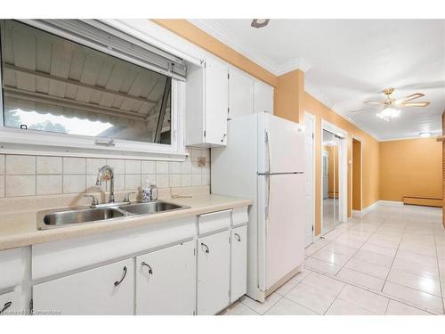 420 West 5Th Street, Hamilton, ON - Indoor Photo Showing Kitchen With Double Sink