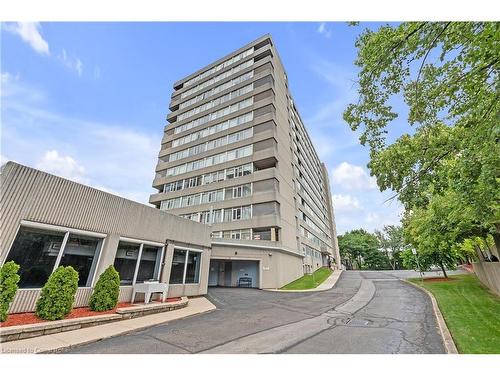 706-40 Harrisford Street, Hamilton, ON - Outdoor With Facade