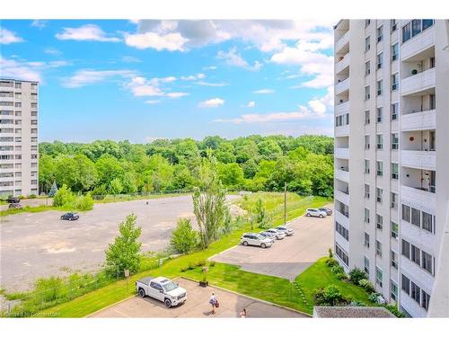 608-35 Towering Heights Boulevard, St. Catharines, ON - Outdoor With View