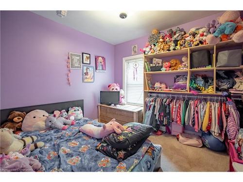 44 Haig Street, St. Catharines, ON - Indoor Photo Showing Bedroom