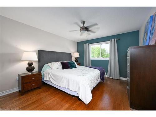 28 Woodburn Avenue, St. Catharines, ON - Indoor Photo Showing Bedroom