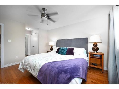 28 Woodburn Avenue, St. Catharines, ON - Indoor Photo Showing Bedroom