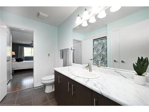 28 Woodburn Avenue, St. Catharines, ON - Indoor Photo Showing Bathroom