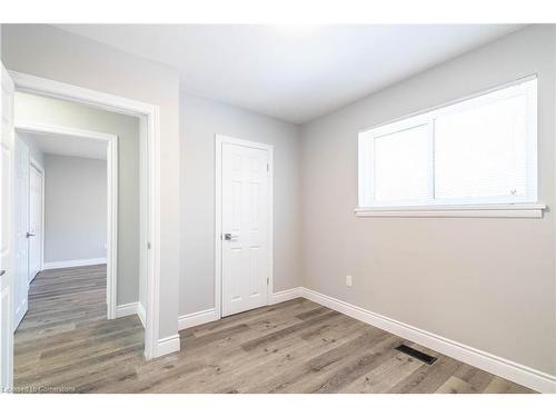 1-196 Upper Paradise Road, Hamilton, ON - Indoor Photo Showing Other Room