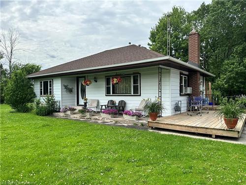 961 Canal Bank Road, Dunnville, ON - Outdoor With Deck Patio Veranda