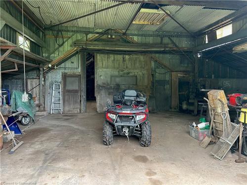 961 Canal Bank Road, Dunnville, ON - Indoor Photo Showing Garage