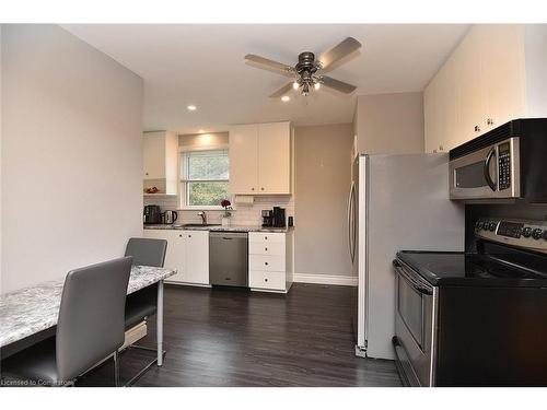 14 David Street, Dundas, ON - Indoor Photo Showing Kitchen