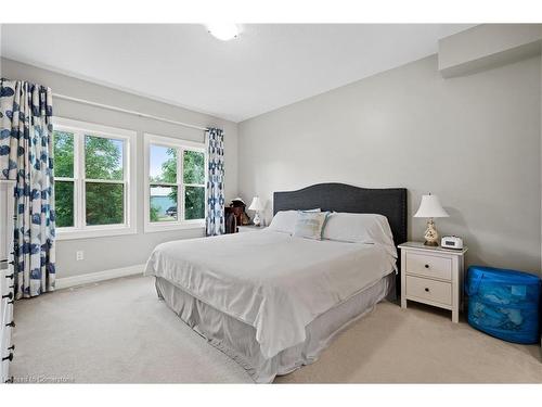 3814 Ryan Avenue, Crystal Beach, ON - Indoor Photo Showing Bedroom