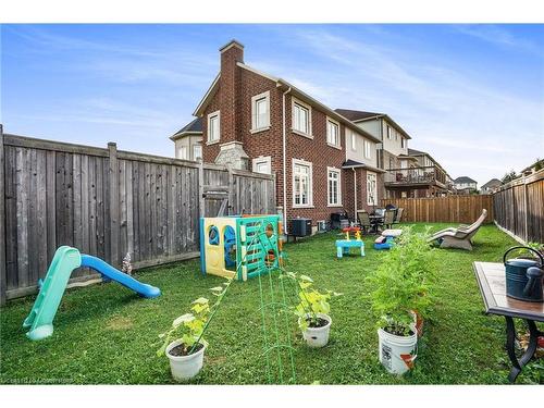 593 Miller Way, Milton, ON - Outdoor With Backyard