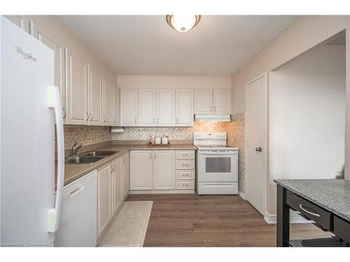 1104-301 Frances Avenue S, Hamilton, ON - Indoor Photo Showing Kitchen With Double Sink