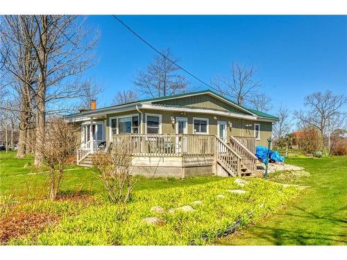 555 Edgewater Place, Dunnville, ON - Outdoor With Deck Patio Veranda