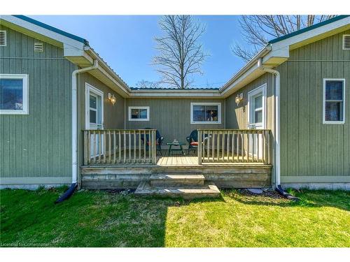 555 Edgewater Place, Dunnville, ON - Outdoor With Deck Patio Veranda