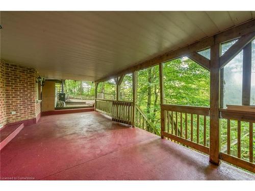 4916 Thirty Road, Beamsville, ON - Outdoor With Deck Patio Veranda With Exterior