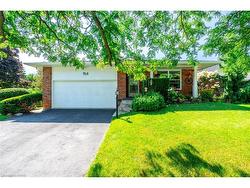 154 Hendrie Avenue  Burlington, ON L7T 4C2