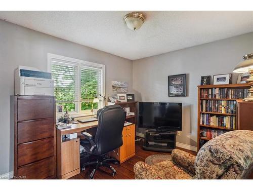 126 Gurnett Drive, Hamilton, ON - Indoor Photo Showing Office