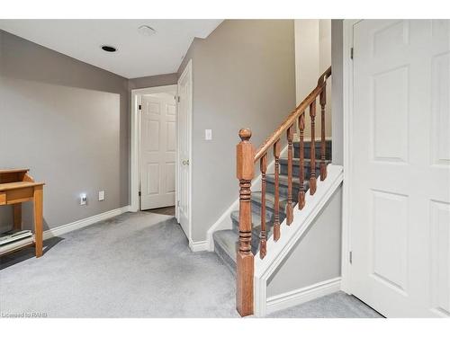 126 Gurnett Drive, Hamilton, ON - Indoor Photo Showing Other Room