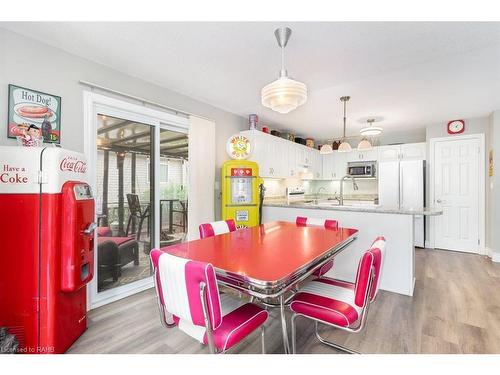 105 Glenariff Drive, Freelton, ON - Indoor Photo Showing Dining Room