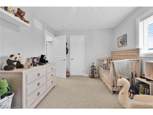 190 Bellagio Avenue, Hannon, ON - Indoor Photo Showing Bedroom