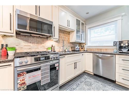 98 Sherman Avenue S, Hamilton, ON - Indoor Photo Showing Kitchen With Upgraded Kitchen