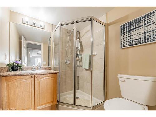 308-990 Golf Links Road, Hamilton, ON - Indoor Photo Showing Bathroom