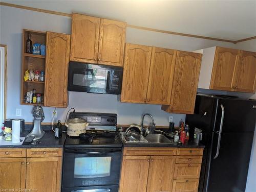 182 Talbot Street N, Simcoe, ON - Indoor Photo Showing Kitchen With Double Sink