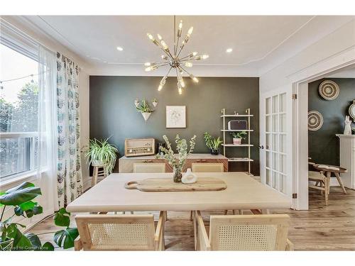 82 Ottawa Street S, Hamilton, ON - Indoor Photo Showing Dining Room