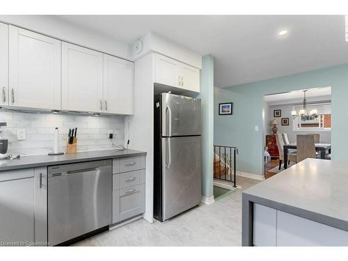 61 Napoli Drive, Hamilton, ON - Indoor Photo Showing Kitchen With Stainless Steel Kitchen