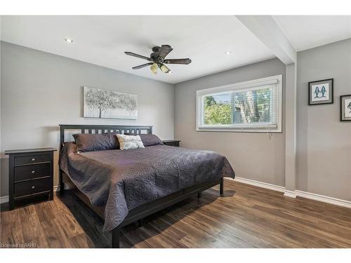 148 Boxley Road, Burlington, ON - Indoor Photo Showing Bedroom