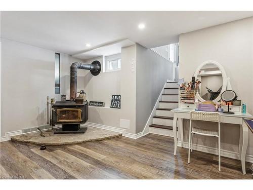 148 Boxley Road, Burlington, ON - Indoor With Fireplace