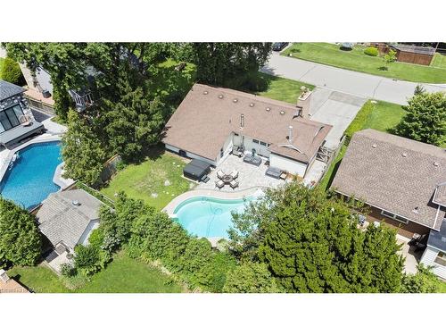 148 Boxley Road, Burlington, ON - Outdoor With In Ground Pool