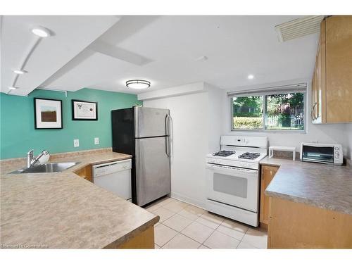 1 Northcliffe Avenue, Dundas, ON - Indoor Photo Showing Kitchen