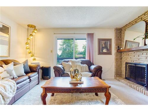 4 Cedar Glen, Grimsby, ON - Indoor Photo Showing Living Room With Fireplace