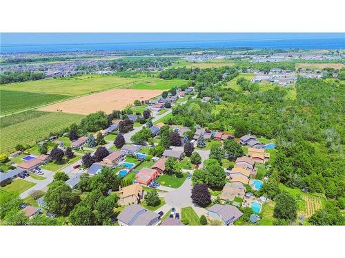 4 Cedar Glen, Grimsby, ON - Outdoor With View